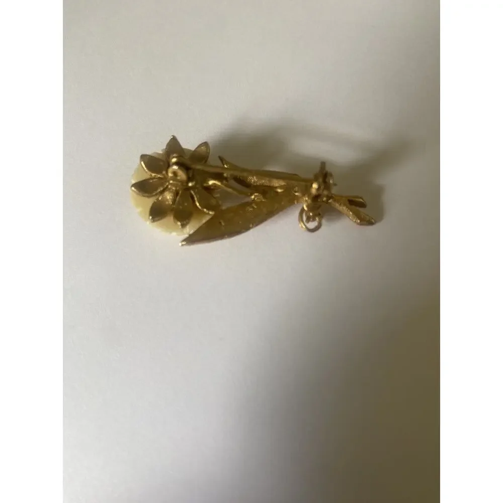 Vintage White Rose Pin Gold Tone Rhinestone Accent Nature Garden Trees Flowers
